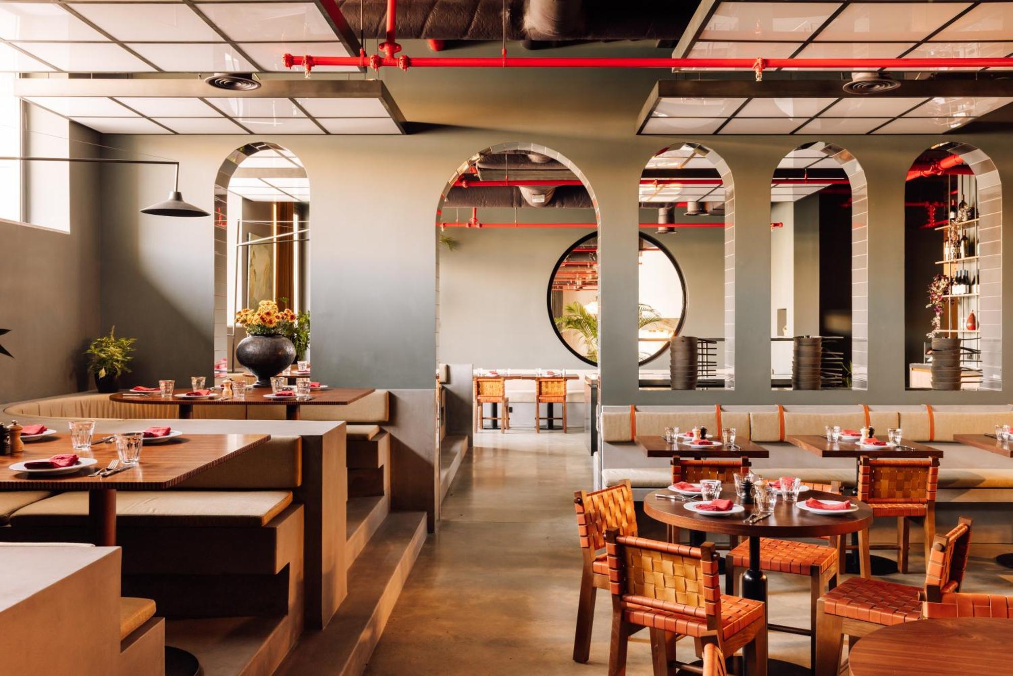 The Rebello Hotel & Spa - Small Luxury Hotels Of The World 빌라노바데가이아 외부 사진 Interior of the restaurant