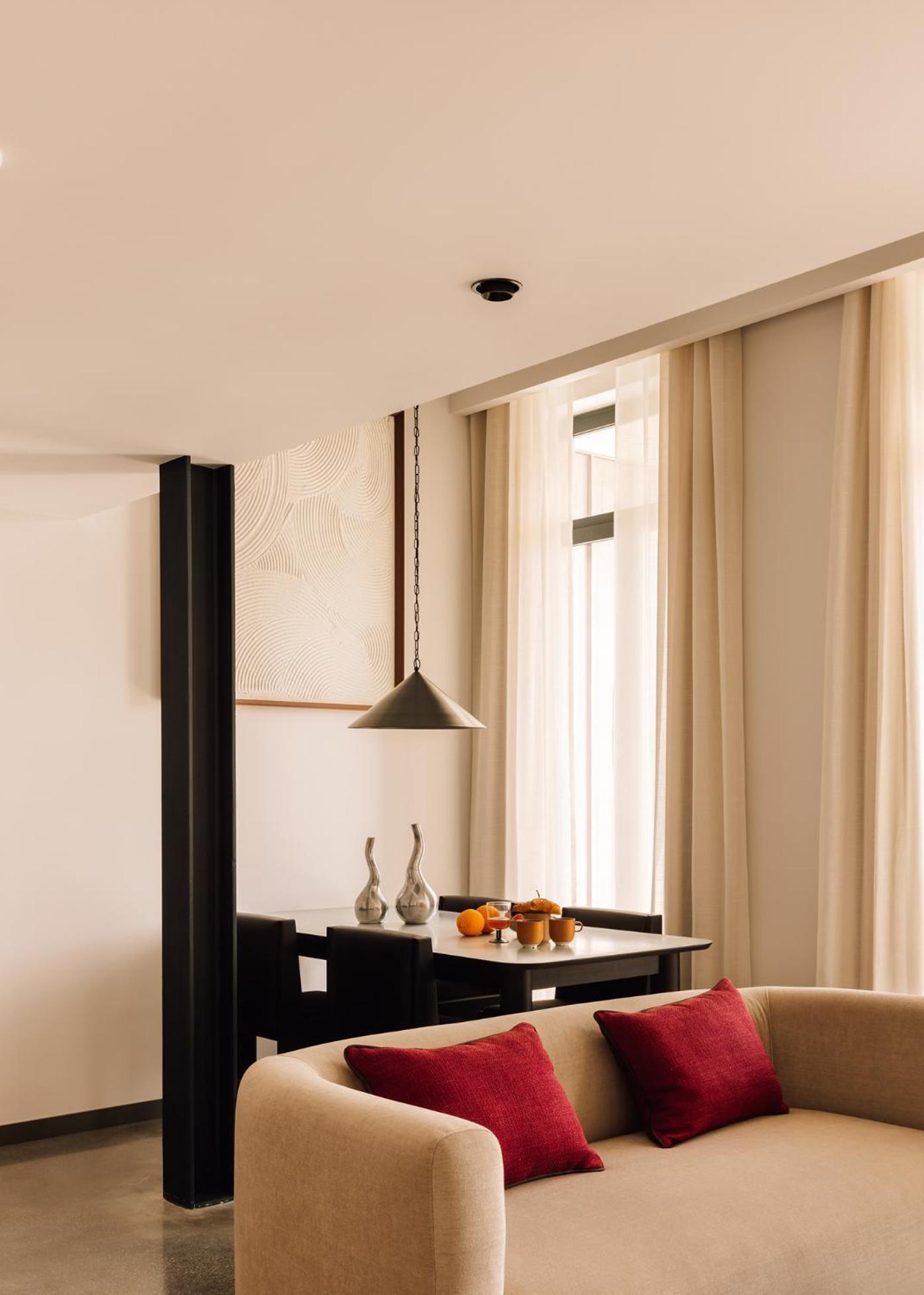 The Rebello Hotel & Spa - Small Luxury Hotels Of The World 빌라노바데가이아 외부 사진